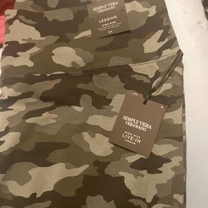 2X Camouflage high rise leggings